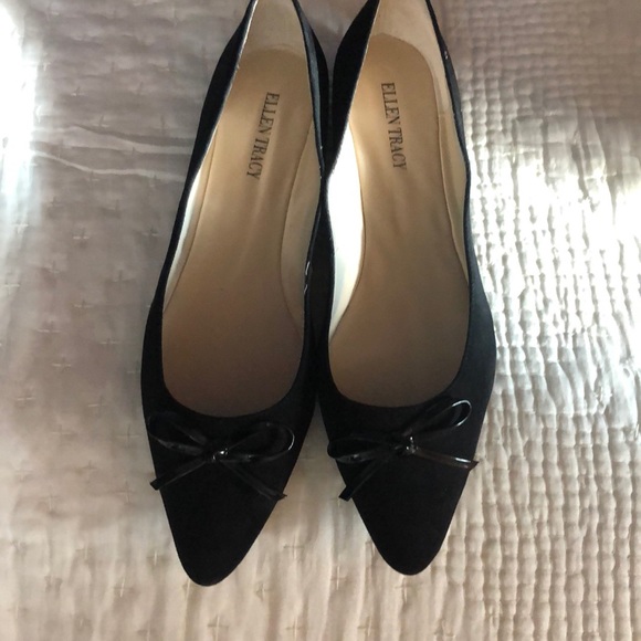 Pointed Flats - Picture 2 of 5